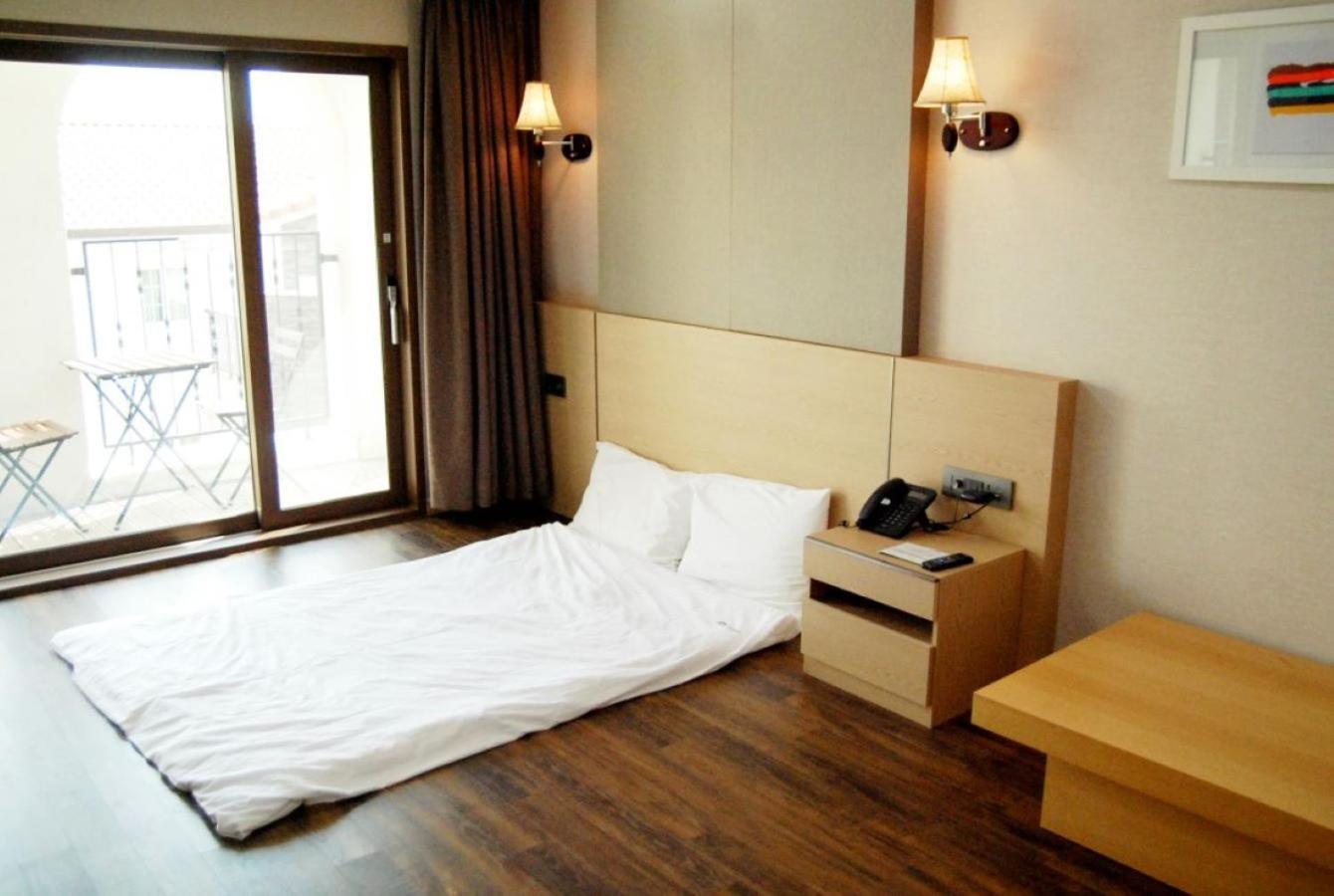 Hotel Thesoom Forest ยงอิน ภายนอก รูปภาพ